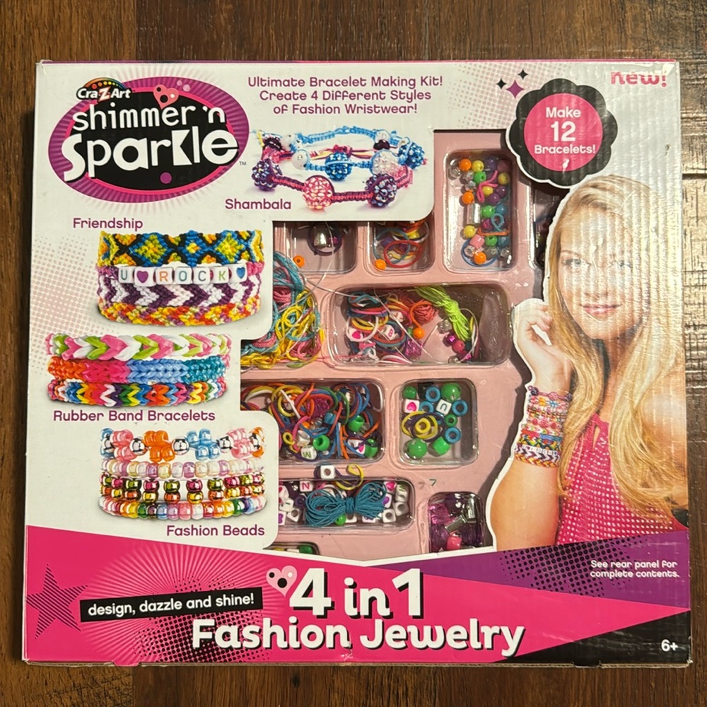 CraZart shimmer n sparkle bracelet set 4 in1 fashion jewelry open box